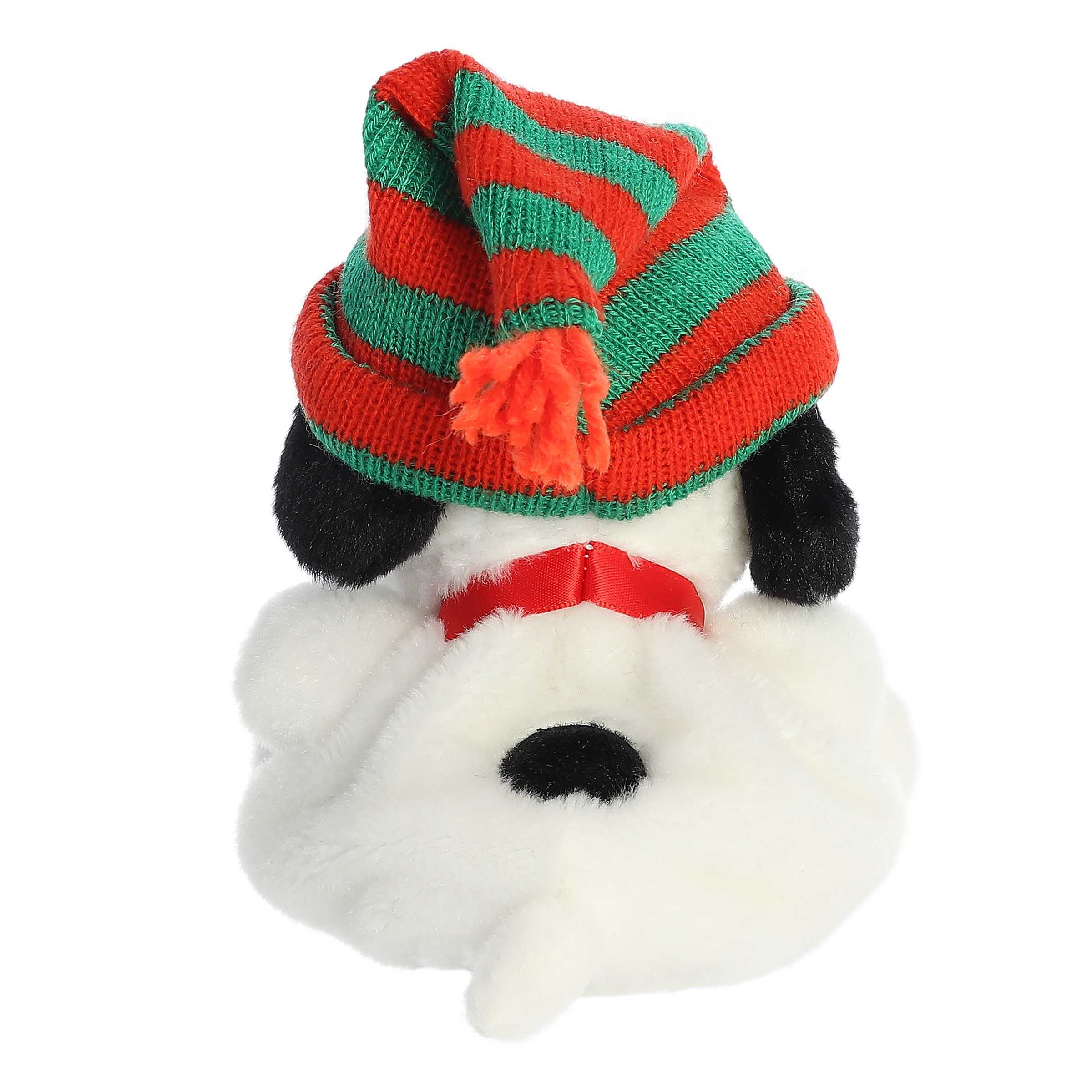 339-snoopy-beanie-1.jpg