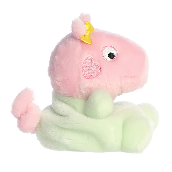 375-evie-baby-pig-1.webp