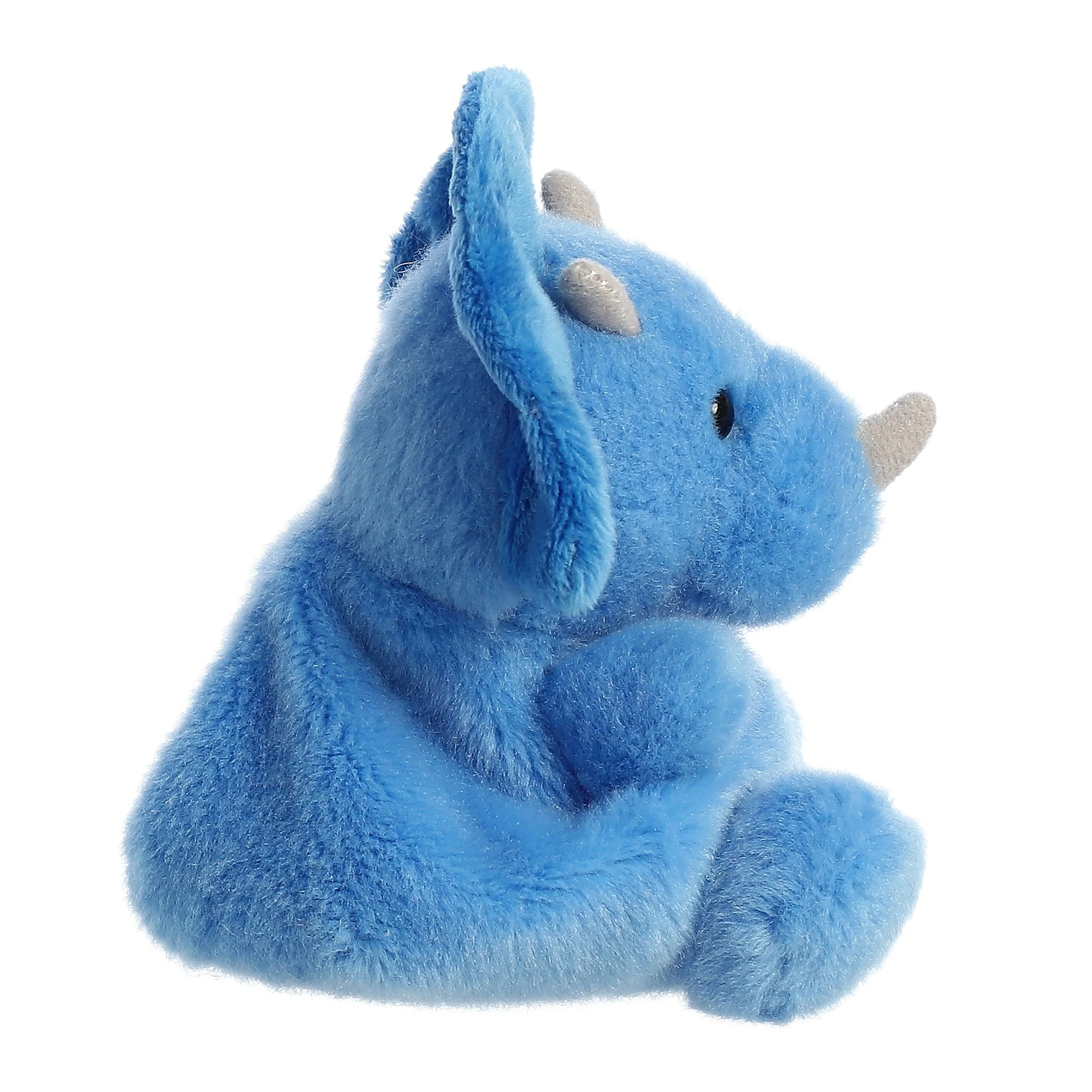 393-tank-triceratops–1.webp